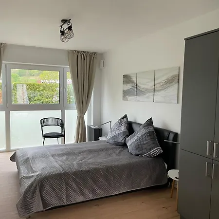 Apartment Modernes Stilvoll Eingerichtetes *
